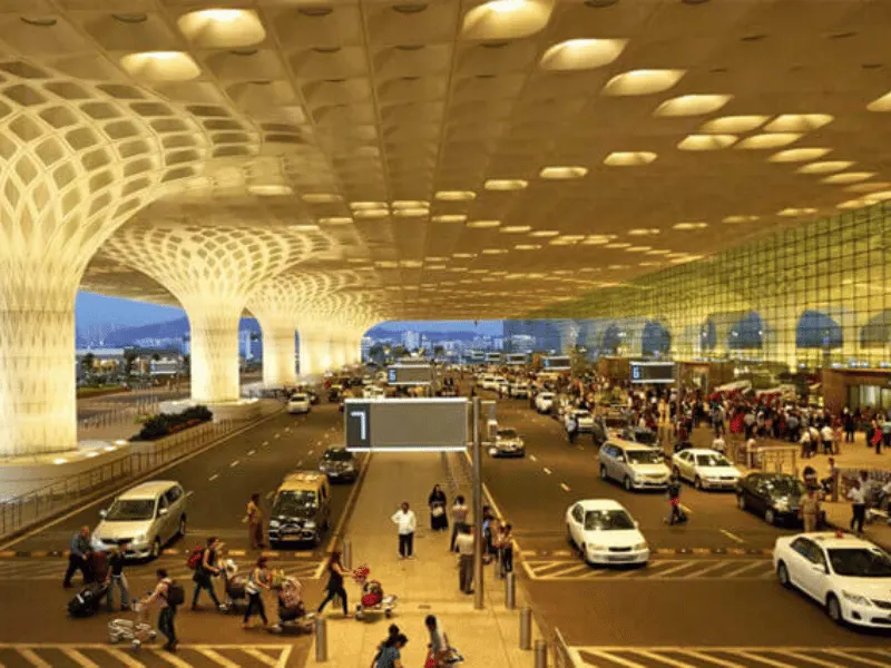 Pune to Mumbai Airport